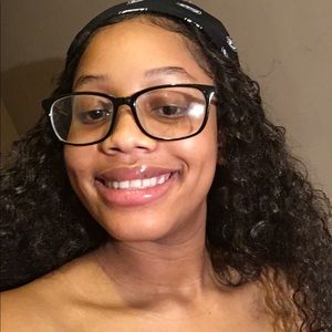 Meet your Posher, Kisha